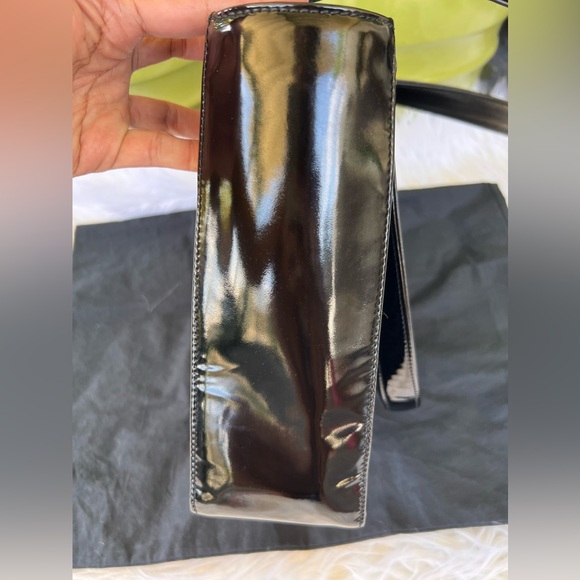 🔥🔥Chanel Chocolate Bar CC Tote Quilted Patent Bag🔥🔥 - Picture 11 of 15